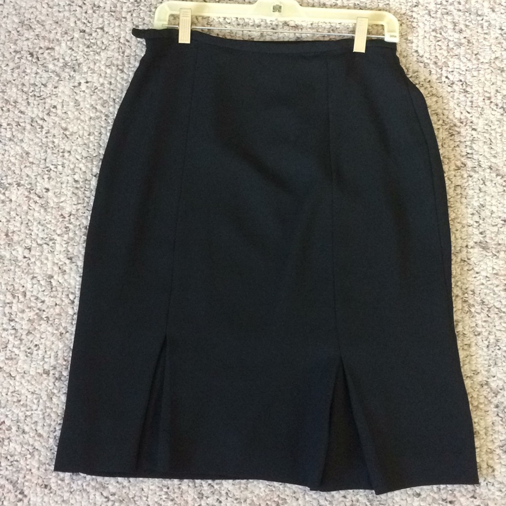 Skirt Sz 6 Rena Rowan